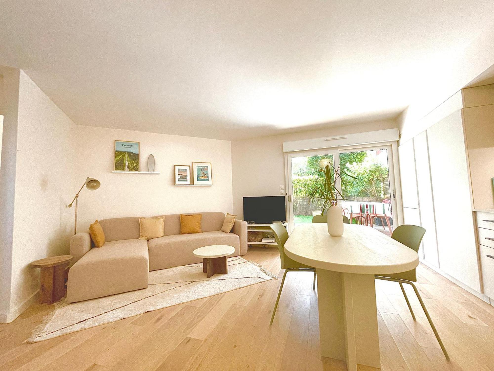 Splendide Appartement De Charme Avec Patio, Parking Et Plage A 3 Minutes Biarritz Exteriér fotografie